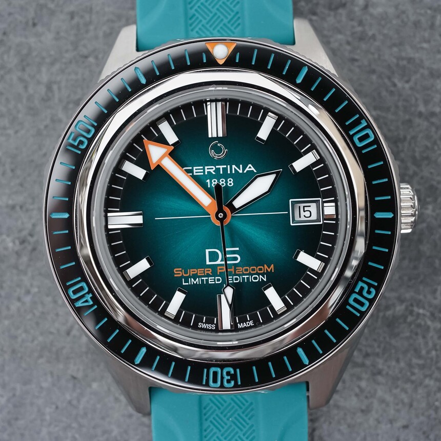 Forrás: https://monochrome-watches.com