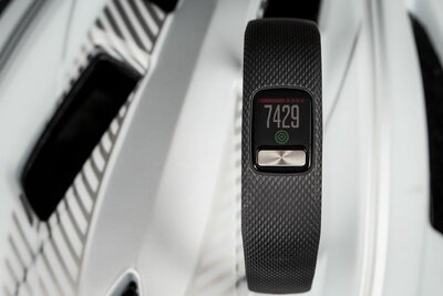 Garmin Vívofit 4 Black (méret S/M)
