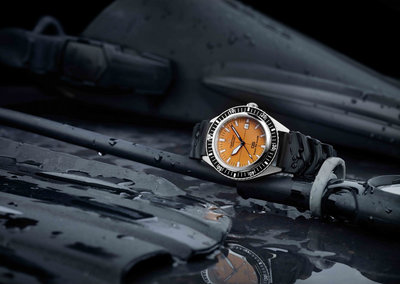 Certina DS Super PH500M Automatic Powermatic 80 Nivachron Diver's C037.407.17.280.10 VDST Special Edition