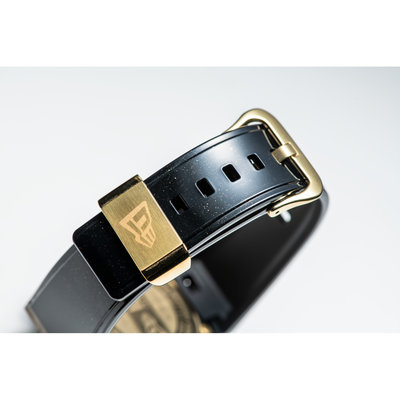 Casio G-Shock Original GM-110NE-1AER New Era 100th Anniversary Collaboration Model Limited Edition (+ pótszíj)