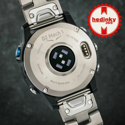 Garmin D2 Mach 1, Vented Titanium Bracelet (+ pótszíj)