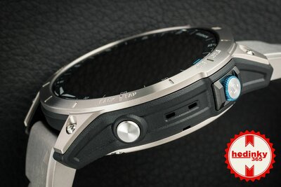 Garmin D2 Mach 1, Vented Titanium Bracelet (+ pótszíj)