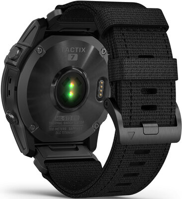 Garmin Tactix 7 Pro Solar Sapphire Ballistics Edition fekete nylon szíj (+ pót szíj)