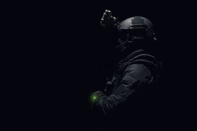 Garmin Tactix 7 Pro Solar Sapphire Ballistics Edition fekete nylon szíj (+ pót szíj)