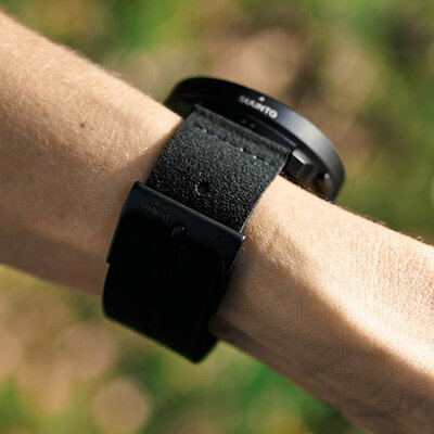 Textil pánt Suunto 22mm (pro Suunto URB5), fekete, Quick Release