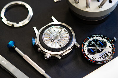 Edox Chronorally Chronograph 38001-tinnbu-bn BMW Limited Edition 2000pcs (+ pótszíj)