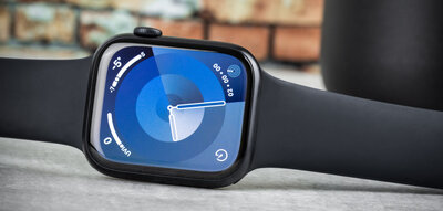 Apple Watch Series 9 GPS 45mm Midnight Aluminium Case / Midnight Sport Band - M/L