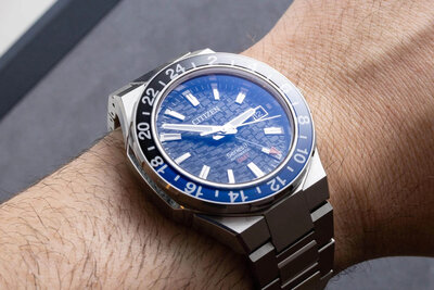 Citizen Series 8 GMT automata sorozat NB6031-56E