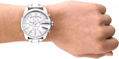 Diesel Mega Chief DZ4660