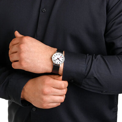 Mondaine Classic Quartz A660.30314.11SBBV