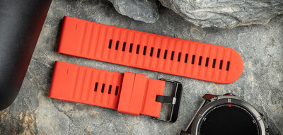 Ricardo szilikon szíj 26mm (Garmin Fenix 8/7X/6X (51mm), Tactix stb. részére), piros V1, QuickFit