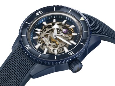 Rado Captain Cook High-Tech Ceramic Skeleton Automatic R32153209