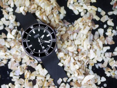 Union Glashütte Belisar Date Sport D009.907.27.057.00 (+ pótszíj)