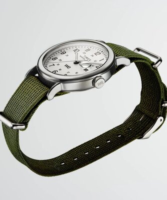 Timex Weekender TW2W86000BR