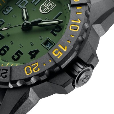Luminox Navy SEAL XS.3517.NSF.SET Foundation (+ tartalék szíj)