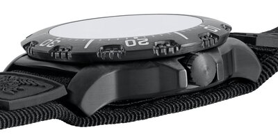 Luminox Navy Seal 4230 Series XS.4231.SET (+ tartalék szíj)