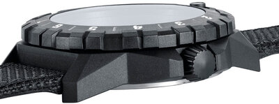 Luminox Air XA.6442.H F-117 x Skunk Works Heritage