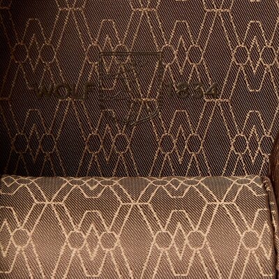 Óradoboz Wolf Earth 190606