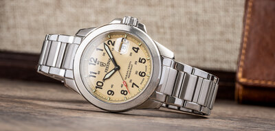 Festina Swiss Made 20081/1 (+ 2 tartalék hevederek)