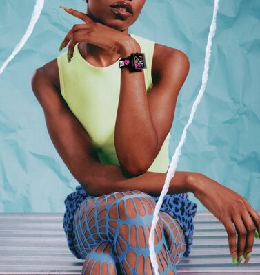 Swatch Pierced Edge SO34B100