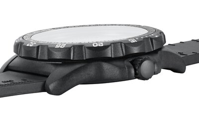 Luminox Land Recon Nav Spec XL.8837.SET (+ tartalék szíj)