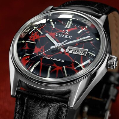 Timex Q Timex Reissue Red Vega 1978 Quartz TW2Y55700
