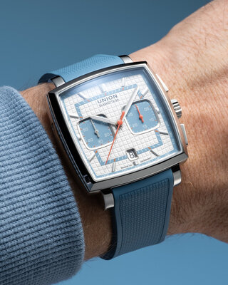 Union Glashütte Averin Chronograph D015.527.17.011.02 (+ tartalék szíj)