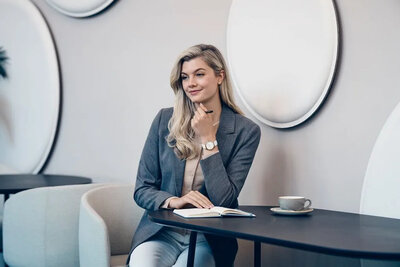 Wenger Urban Donnissima Quartz 60.1721.119 (+ tartalék szíj)