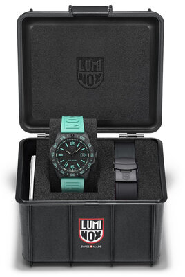 Luminox Sea XS.3124.N.SET Pacific Diver (+ tartalék szíj) Limited Edition 777pcs