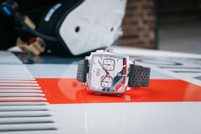 Union Glashütte Averin Chronograph D015.527.17.011.09 Sachsen Classic 2026 Limited Edition 350pcs (+ tartalék szíj)