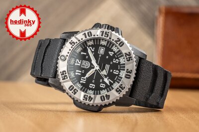 Luminox CZECH-SPEC XL.3351.CM.N.SET Limited Edition 150pcs (+ tartalék szíj)