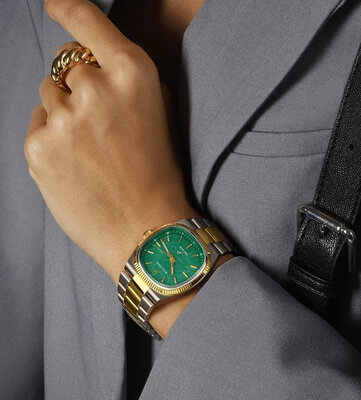 Bulova Precisionist Super Seville Jade Quartz 98A336