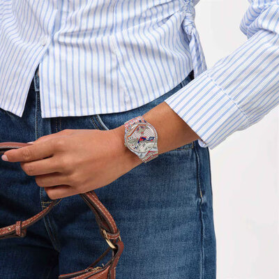 Swatch Art Peace Hotel Bund-astic SUOZ371