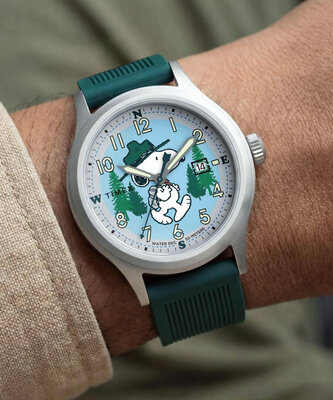 Timex Expedition x Peanuts TW2Y84800