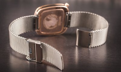 Bering Classic Pebble 18034-369