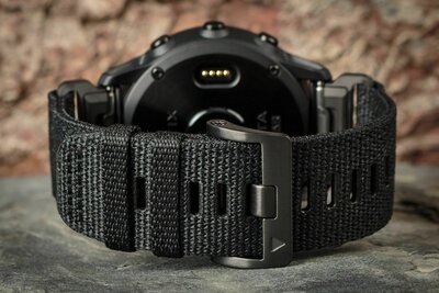 Garmin Tactix Delta PRO Solar Sapphire Ballistics Edition (+ pót szíj)