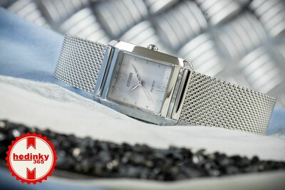 Citizen Elegant Eco-Drive EW5590-62A (+ bőr szíj)