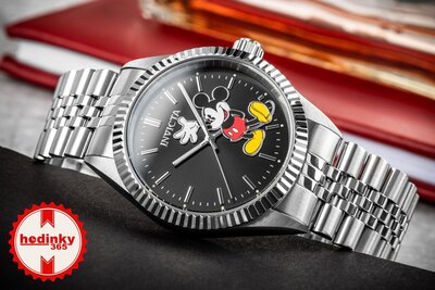 Invicta Disney Quartz 43mm 43870 Mickey Mouse Limited Edition