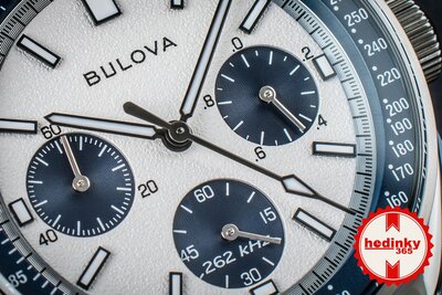Bulova Lunar Pilot Quartz Chronograph 98K112 (+ pótszíj)