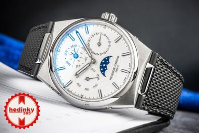 Frederique Constant Highlife automata holdfázis öröknaptár FC-775S4NH6 (+ pótszíj)