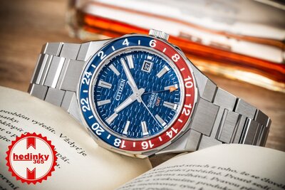 Citizen Series 8 GMT automata sorozat NB6030-59L
