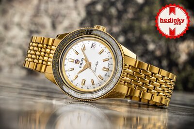 Rado Captain Cook Over-Pole R32193018 Limited Edition 1962 pcs (+ pótszíj és utazótáska)