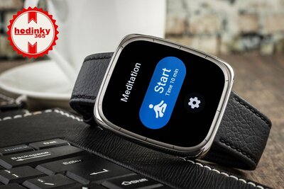 Amazfit Active 2 (Square) fekete bőr (+pót szíj)