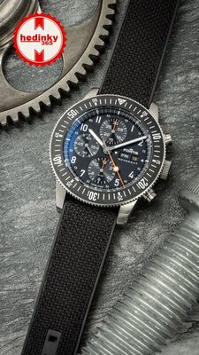 Fortis Novonaut N-42 Automatic Legacy Chronograph F2040009